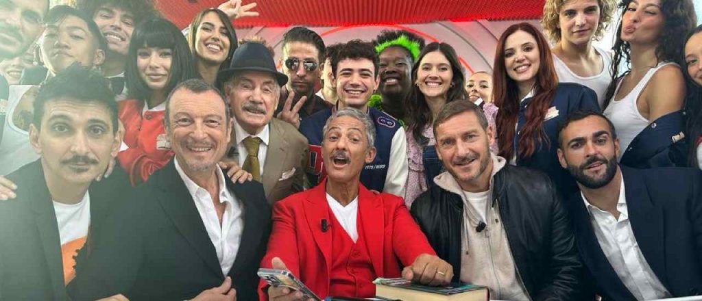 Fiorello, gaffe in diretta televisiva: il conduttore lo svela senza ritegno | Festival di Saanremo a rischio