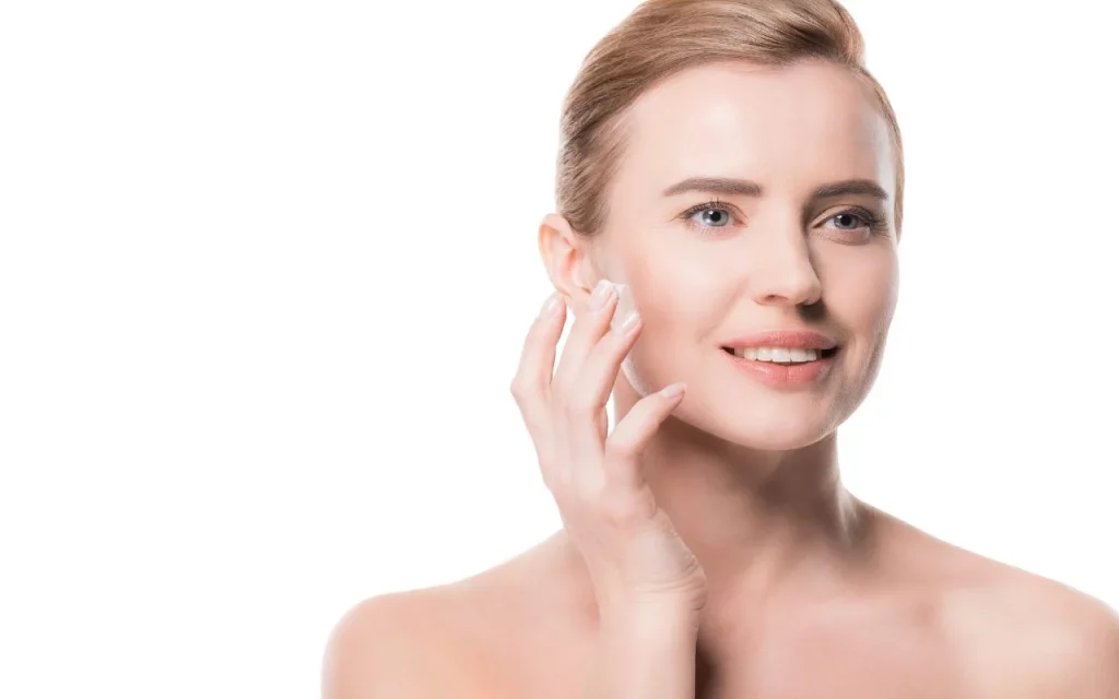 Stai cercando una skin care fai da te? Ecco come realizzarla in soli 15 minuti