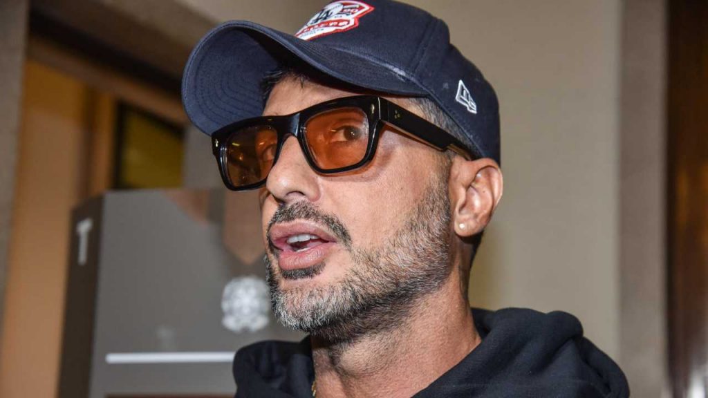 Fabrizio Corona, attacca nuovamente i Feragnez: quello che ha rivelato è davvero sconvolgente