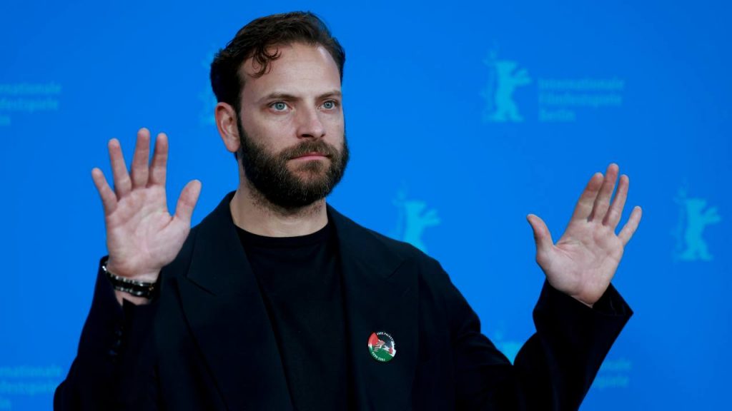 Alessandro Borghi, dimenticate Super Sex: l’attore lo vedremo solo qui in una nuova veste