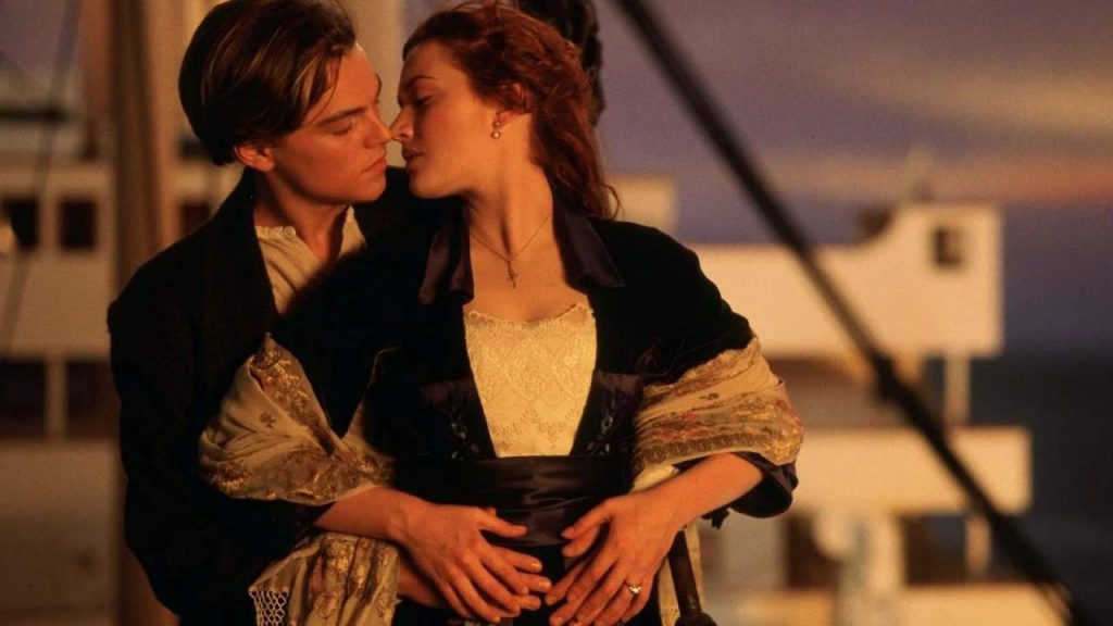 Titanic, tutta la verità sul bacio tra Rose e Jack: il retroscena inedito ti sconvolgerà per sempre la vita | Farete fatica a rivederlo